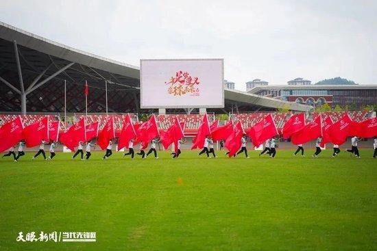 电影也没有真正意义上的坏人，每个人都有善意的瞬间，这是一部现实喜剧电影